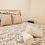 Apartamento With Parking Free