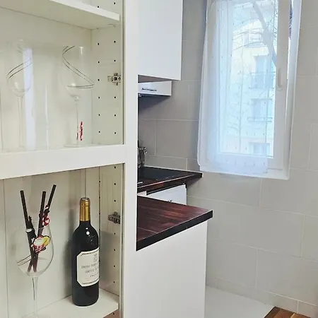 Apartment With Parking Free