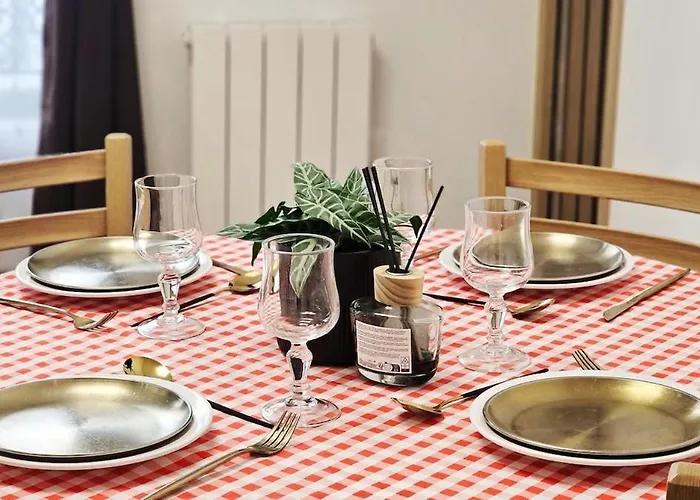 With Parking Free * Paris