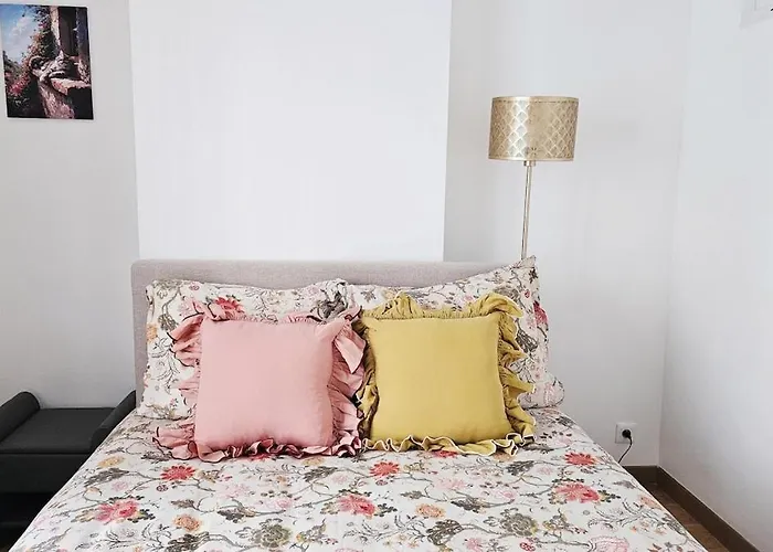 With Parking Free Apartment *